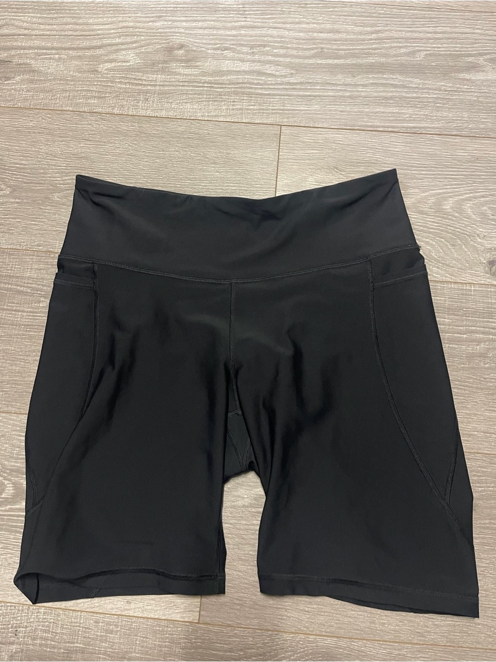 Old Navy Powersoft Biker Shorts